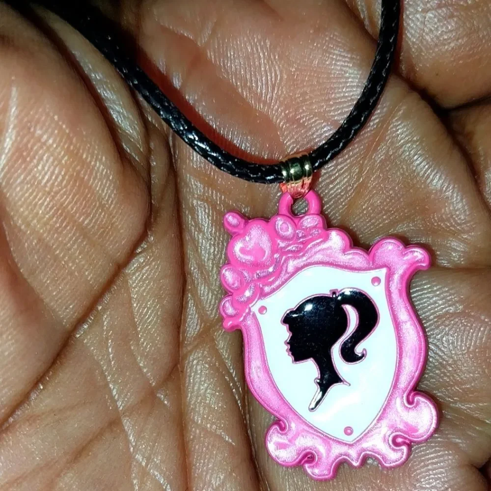 Beautiful barbie necklace for women and kids